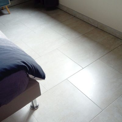 Pose de carrelage chambre